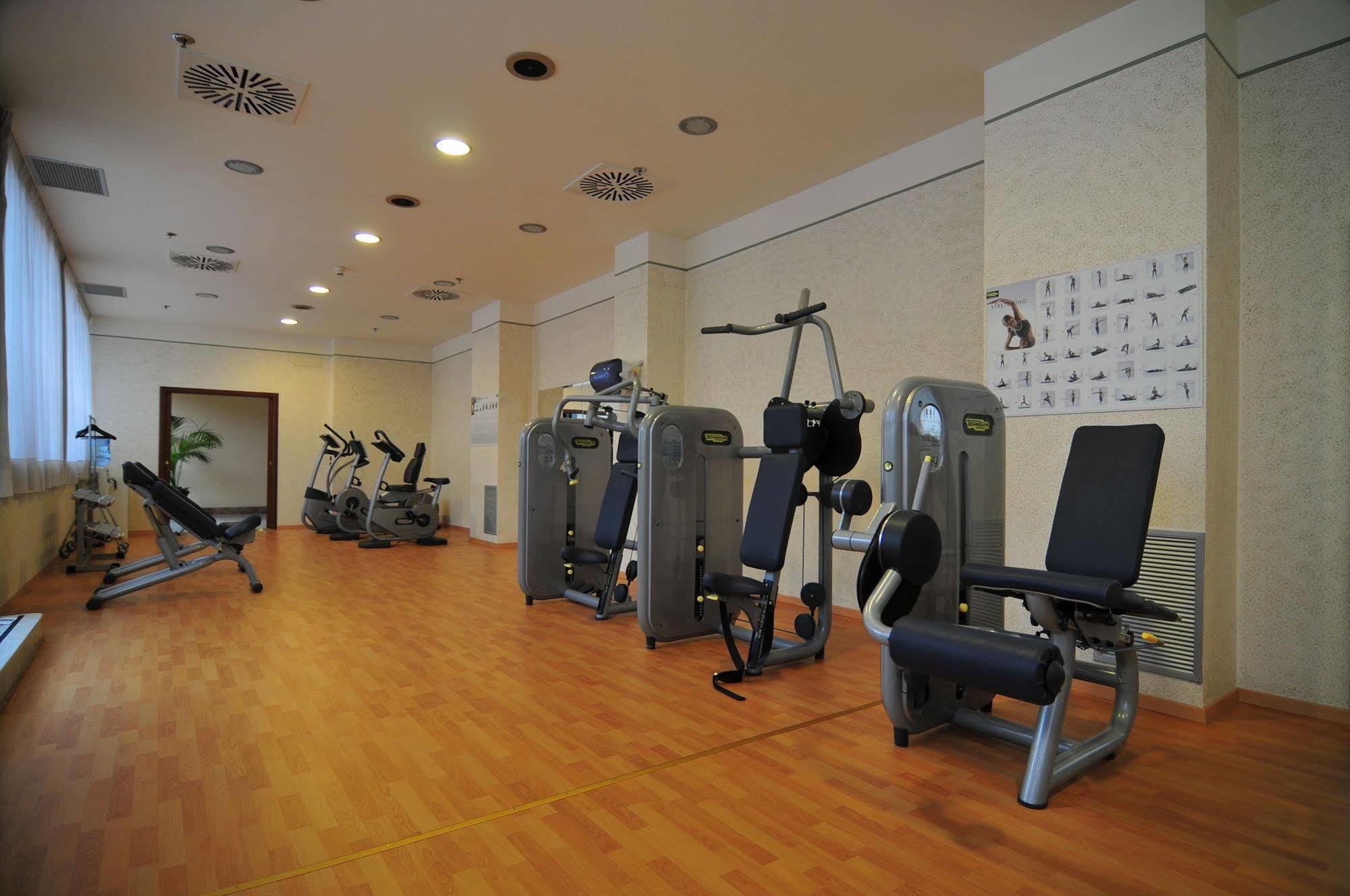 Conference Florentia Hotel ฟลอเรนซ์ ภายนอก รูปภาพ